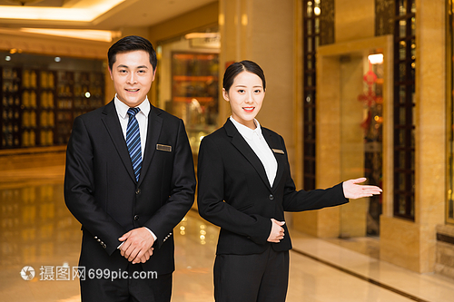 塑造卓越形象 酒店管理服務(wù)人員的專業(yè)魅力與藝術(shù)
